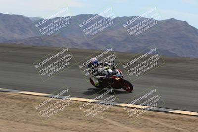 media/Apr-09-2022-SoCal Trackdays (Sat) [[c9e19a26ab]]/Bowl (120pm)/